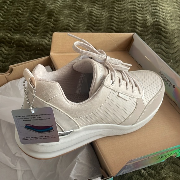 SKECHERS Street LA womens Wedge sneakers Billion Subtle Spots shoe new in box - Picture 10 of 10